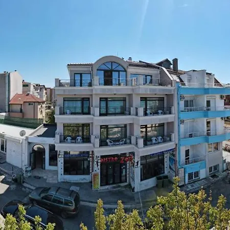 Ashram 3* Primorszko